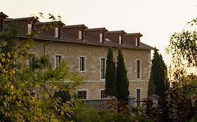 Hôtel Fort St Laurent Lyon - Handwritten Collection